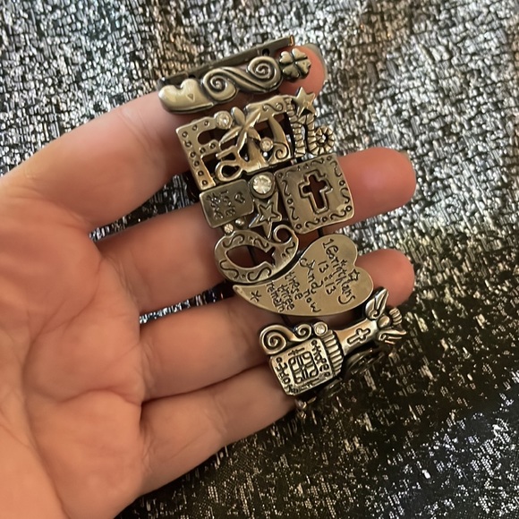 Stretchy watch - Picture 2 of 2